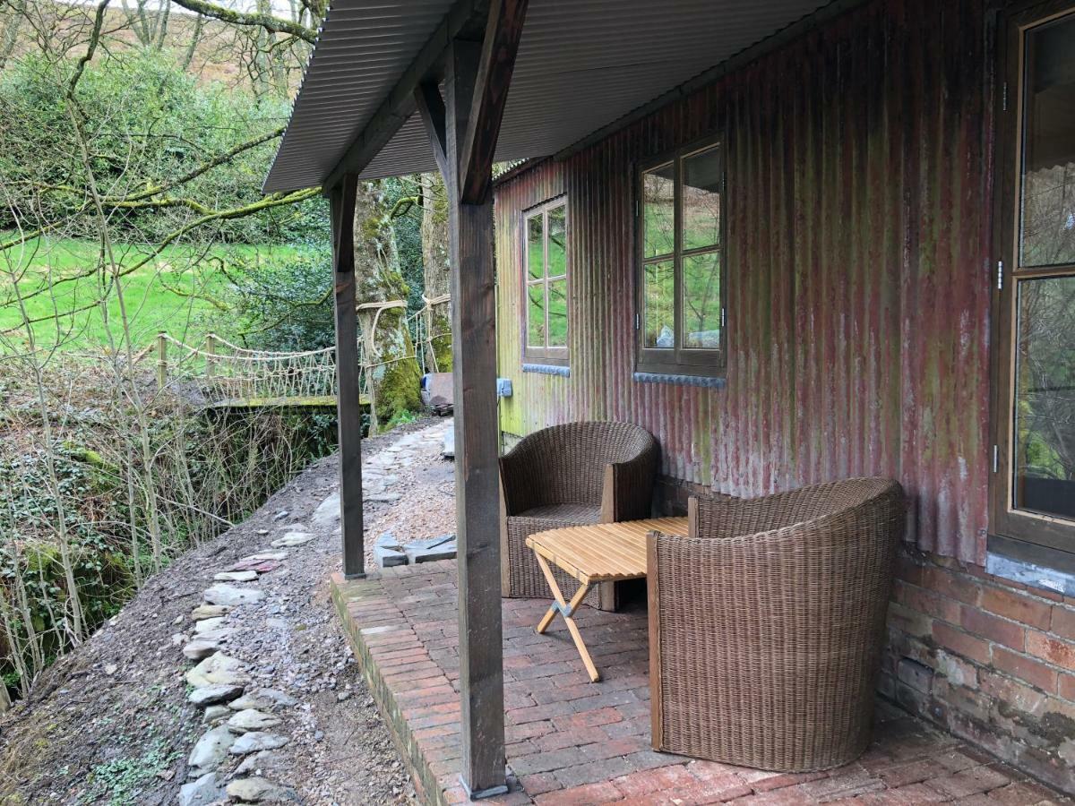 Faraway Follies Villa Llandegla Exterior foto